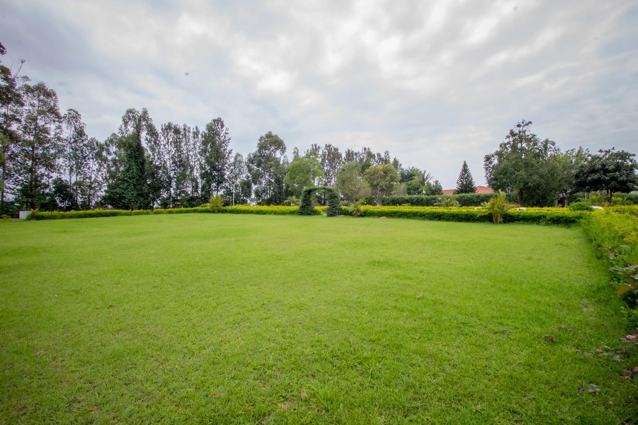 Tuzza Hotel Bushenyi Exterior photo