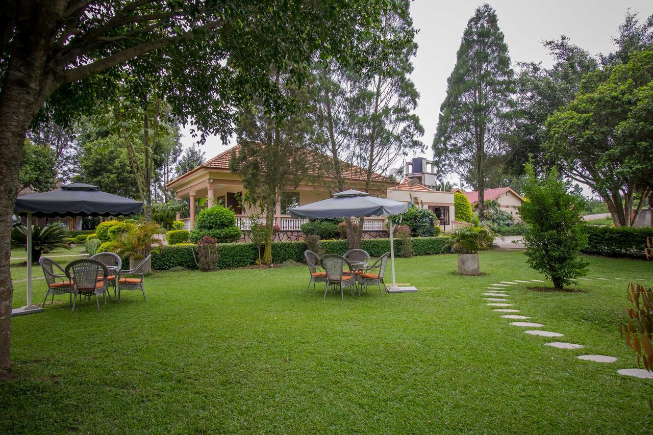 Tuzza Hotel Bushenyi Exterior photo