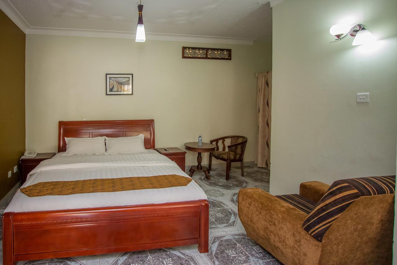 Tuzza Hotel Bushenyi Exterior photo