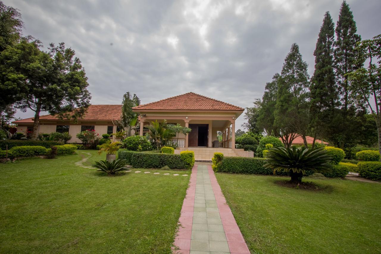 Tuzza Hotel Bushenyi Exterior photo